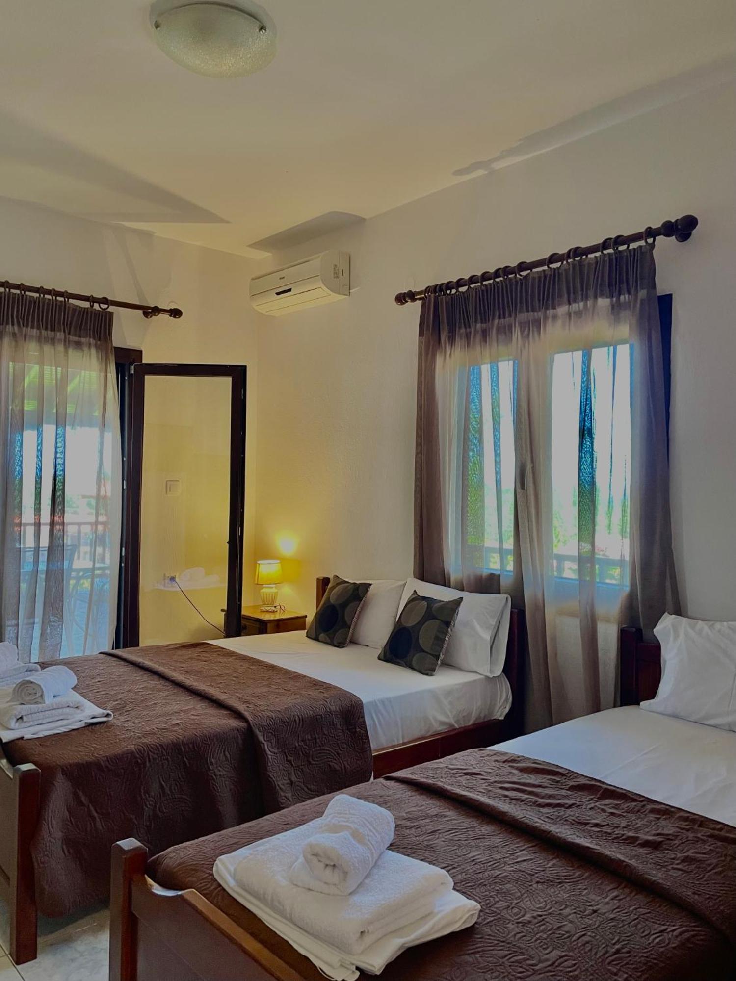 וורוורו Anna Dani Apartments מראה חיצוני תמונה